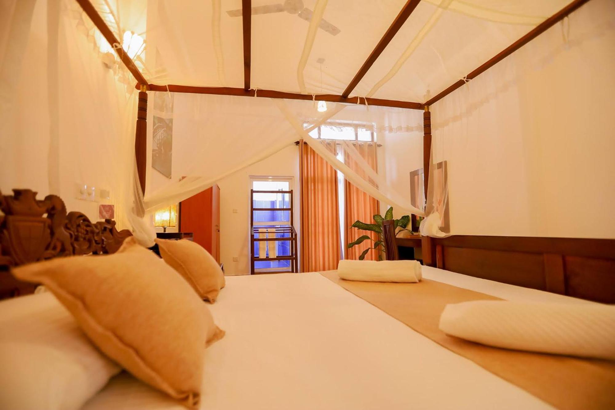 Nibbana Mirissa Hotel ภายนอก รูปภาพ