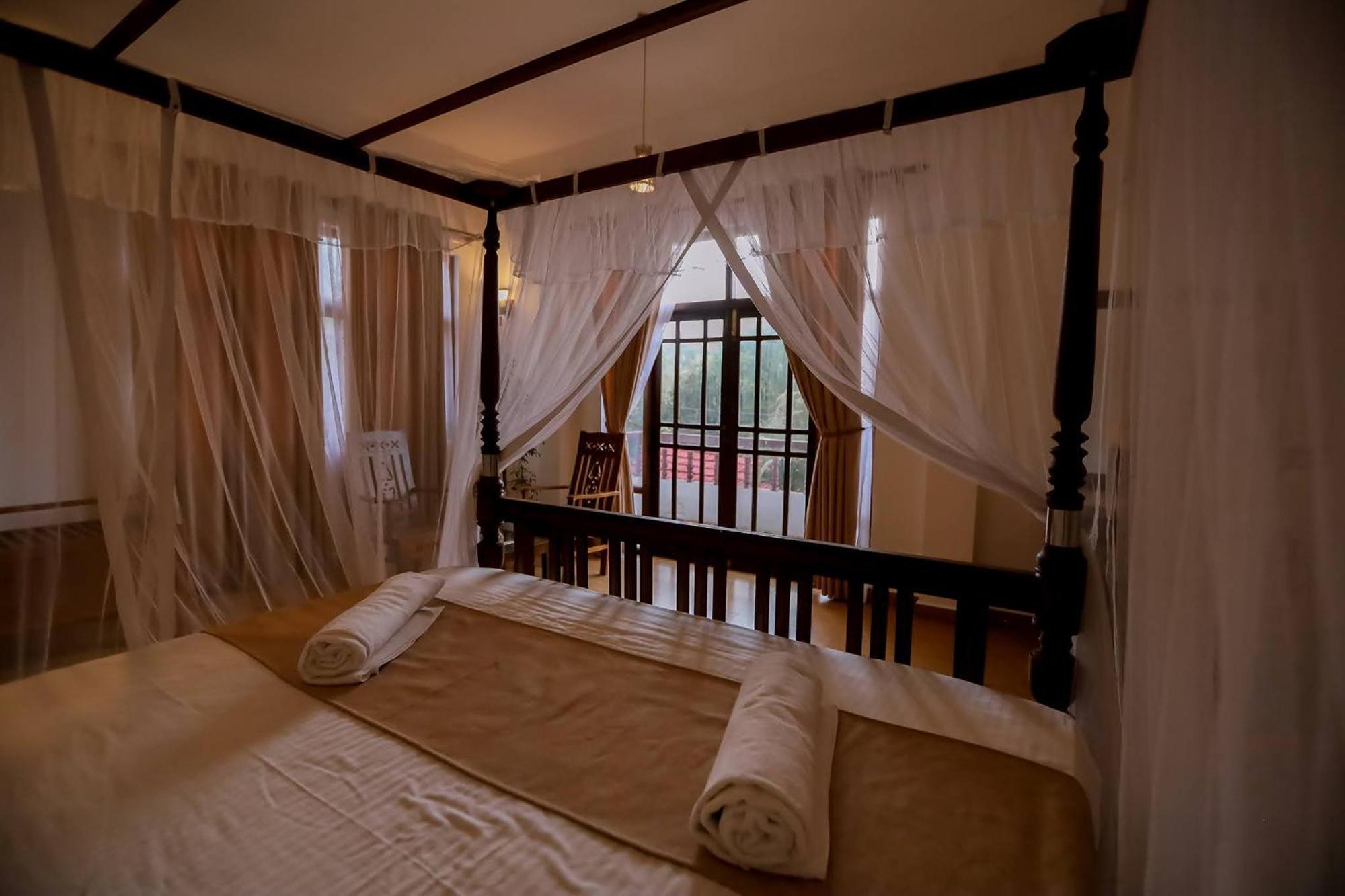 Nibbana Mirissa Hotel ภายนอก รูปภาพ
